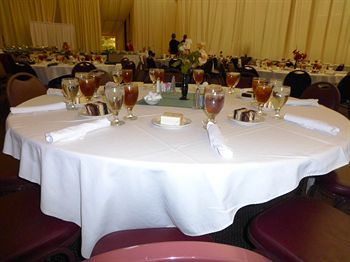 Regalia Hotel & Conference Center Village of Four Seasons Esterno foto